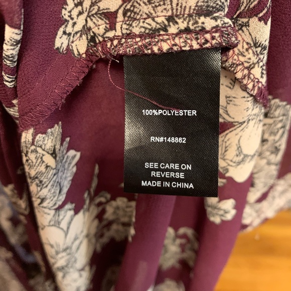 Torrid hi-lo chiffon blouse - Picture 6 of 6